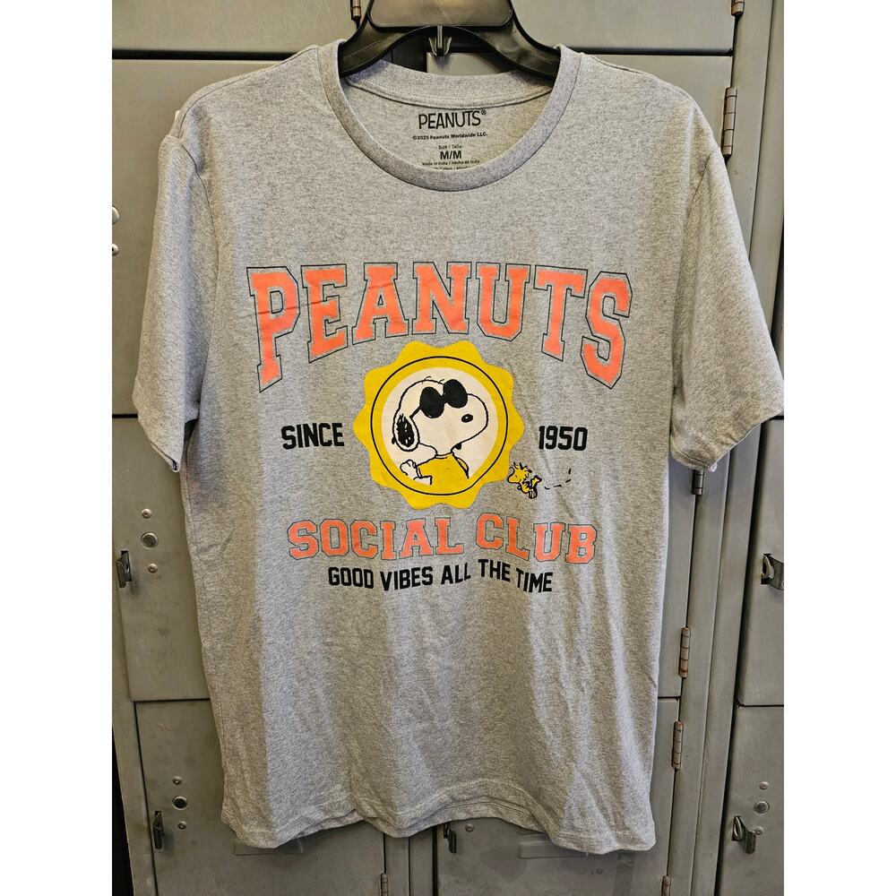 Peanuts Snoopy Unisex Graphic Tshirt Size Medium Short Sleeve Good Vibes